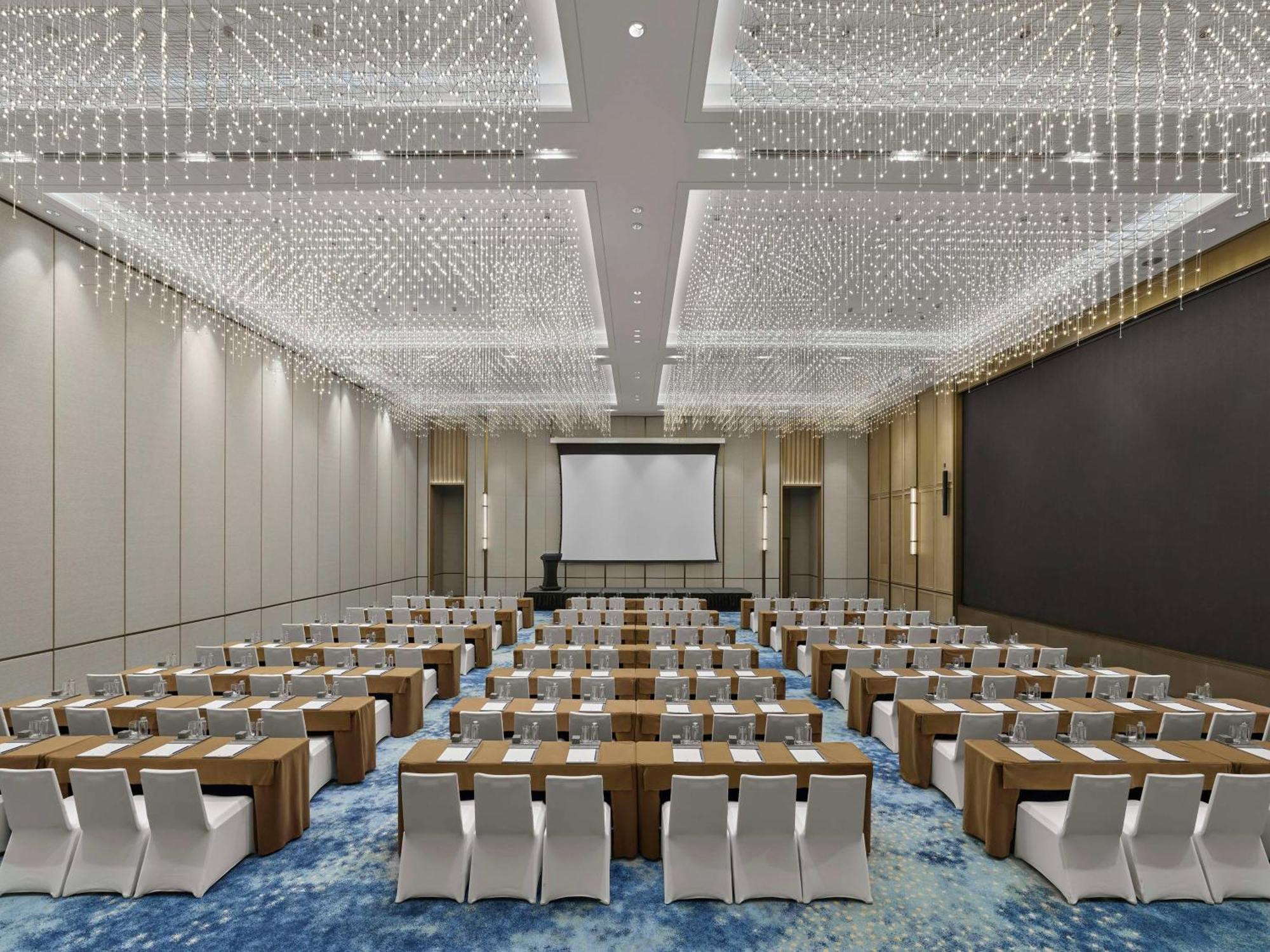Doubletree By Hilton Chengdu Riverside - Close To Panda Base And Chengdu East Railway Exterior photo